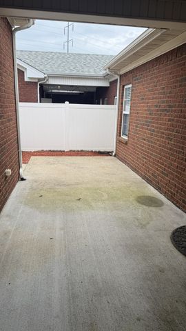 2136 Cason Ln, Murfreesboro, TN 37128