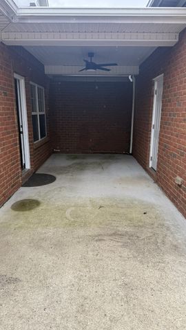 2136 Cason Ln, Murfreesboro, TN 37128