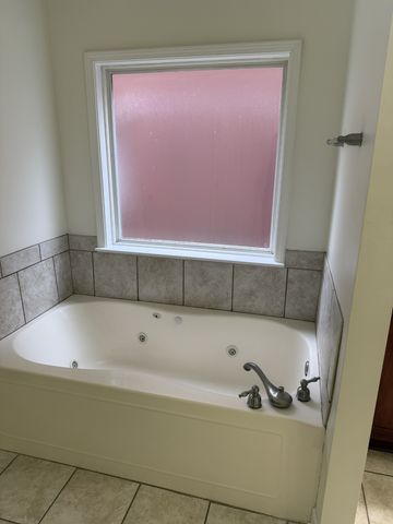 2136 Cason Ln, Murfreesboro, TN 37128