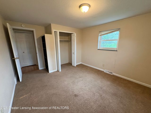 8078 N Hartel Road, Grand Ledge, MI 48837
