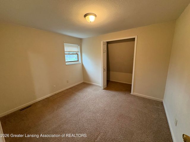 8078 N Hartel Road, Grand Ledge, MI 48837