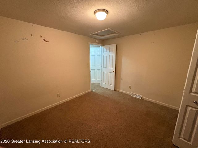 8078 N Hartel Road, Grand Ledge, MI 48837