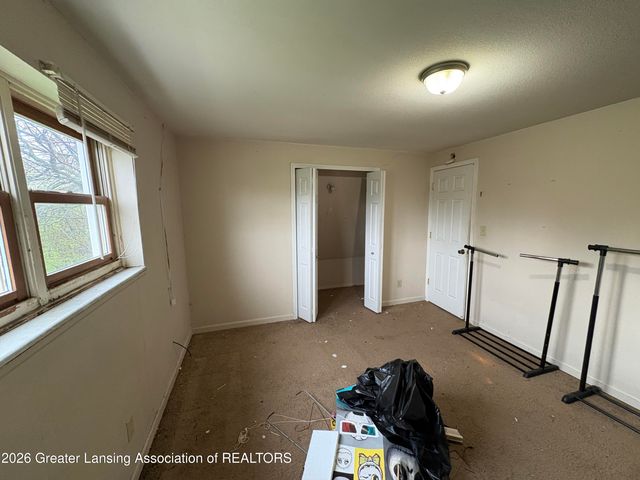 8078 N Hartel Road, Grand Ledge, MI 48837