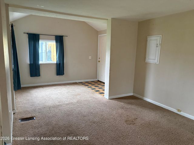 8078 N Hartel Road, Grand Ledge, MI 48837