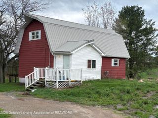 8078 N Hartel Road, Grand Ledge, MI 48837