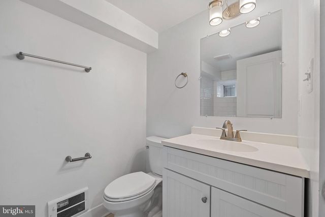 113 R ST NE, Washington, DC 20002