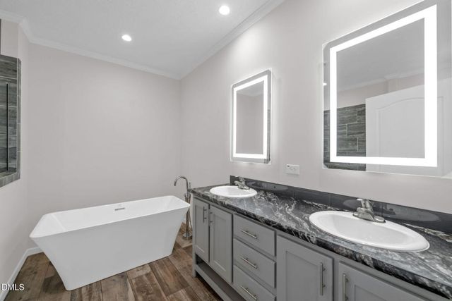 748 Gum Swamp Road, Four Oaks, NC 27524