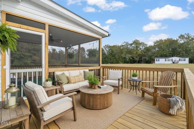 748 Gum Swamp Road, Four Oaks, NC 27524