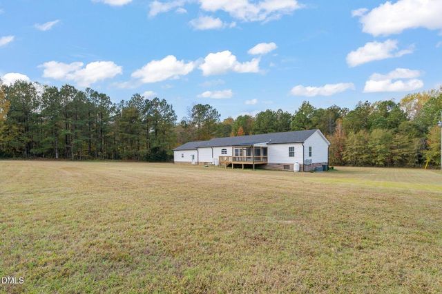 748 Gum Swamp Road, Four Oaks, NC 27524