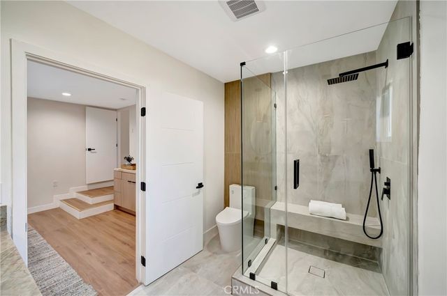 22120 Costanso Street, Woodland Hills, CA 91364