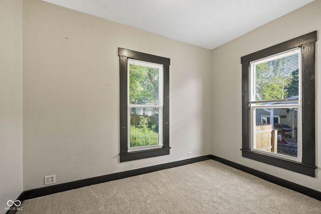 1007 S Miller Street, Shelbyville, IN 46176