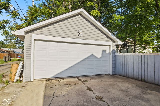 1007 S Miller Street, Shelbyville, IN 46176