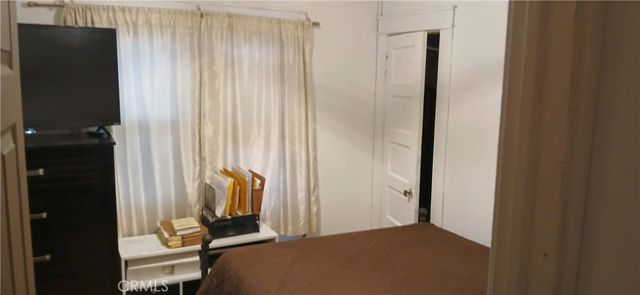 1359 W 69th, Los Angeles, CA 90044