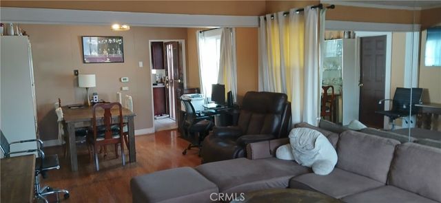 1359 W 69th, Los Angeles, CA 90044