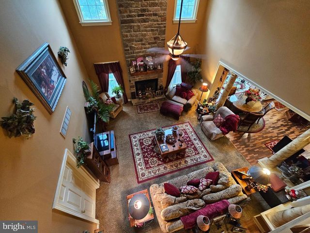 30 MELCHOR DR, Easton, PA 18042