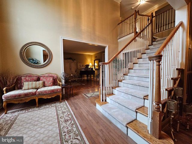 30 MELCHOR DR, Easton, PA 18042