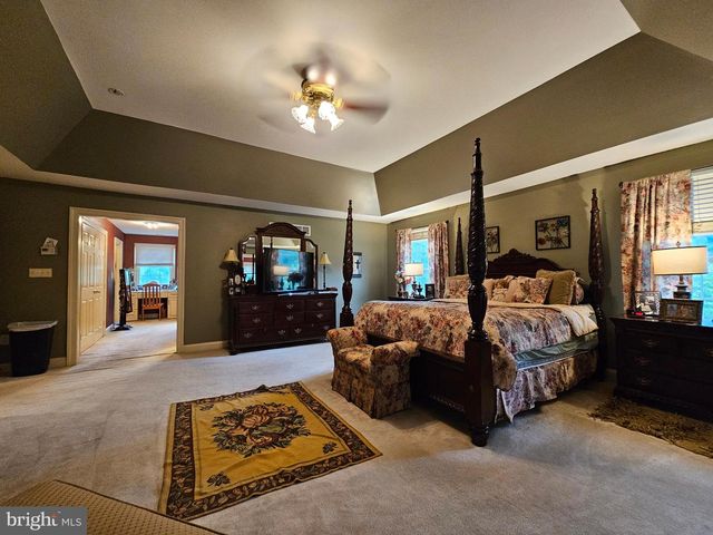 30 MELCHOR DR, Easton, PA 18042
