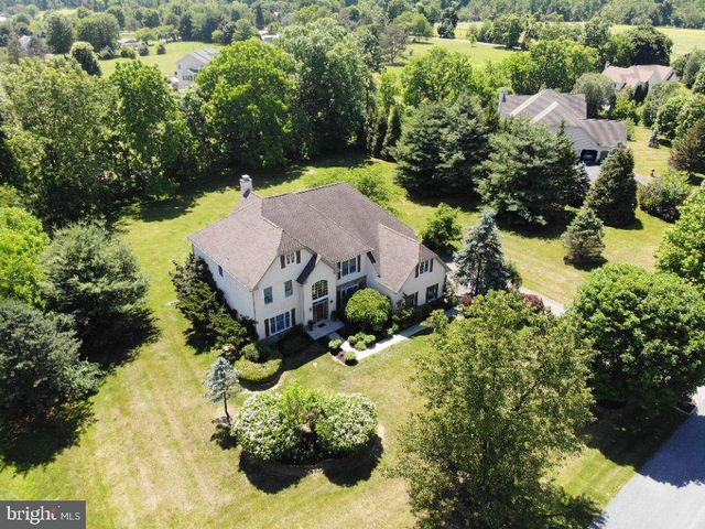 30 MELCHOR DR, Easton, PA 18042