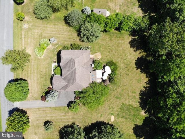 30 MELCHOR DR, Easton, PA 18042
