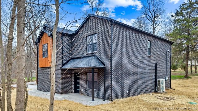 7725 NE Greenbrier Road, Georgetown, IN 47122