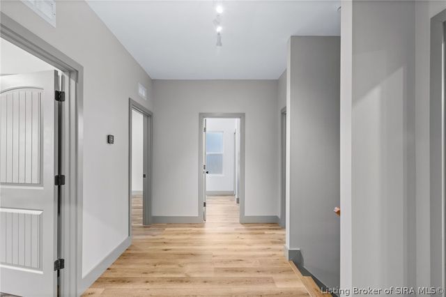 7725 NE Greenbrier Road, Georgetown, IN 47122