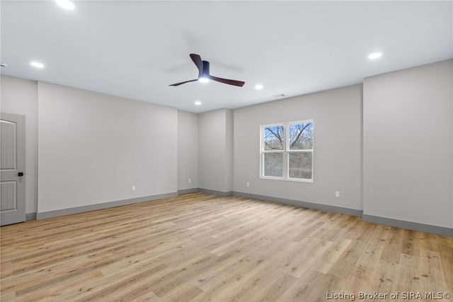 7725 NE Greenbrier Road, Georgetown, IN 47122