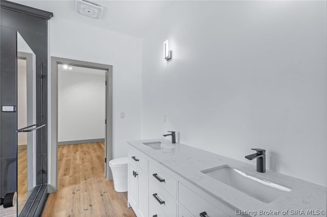 7725 NE Greenbrier Road, Georgetown, IN 47122