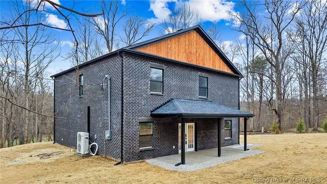 7725 NE Greenbrier Road, Georgetown, IN 47122