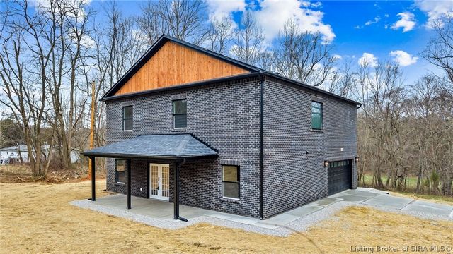 7725 NE Greenbrier Road, Georgetown, IN 47122