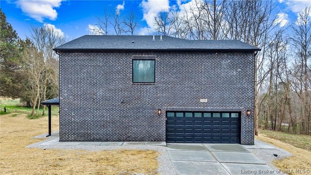 7725 NE Greenbrier Road, Georgetown, IN 47122