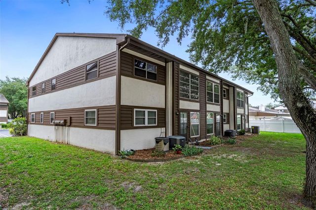 4101 PASSPORT LANE 202, New Port Richey, FL 34653
