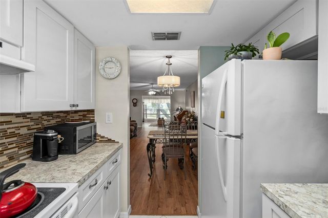 4101 PASSPORT LANE 202, New Port Richey, FL 34653