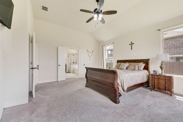 1017 Vista Lane, Desoto, TX 75115