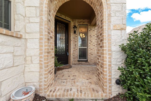 1017 Vista Lane, Desoto, TX 75115