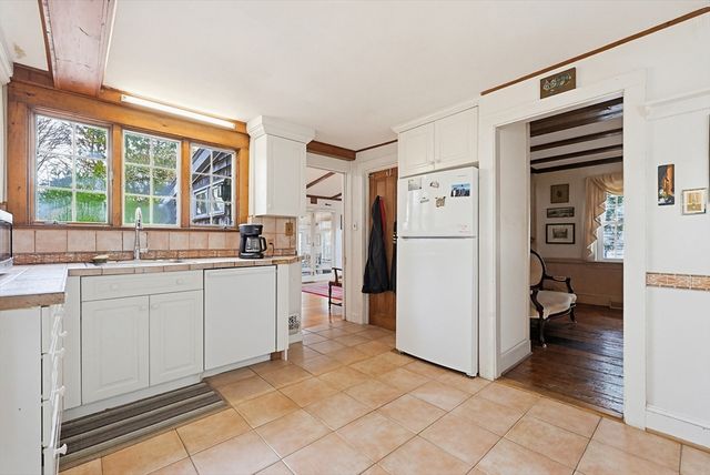 236 Union, Weymouth, MA 02190