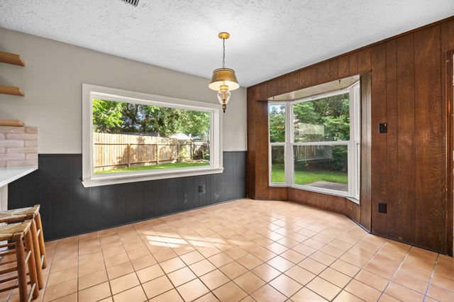 10214 Huntington View Drive, Houston, TX 77099