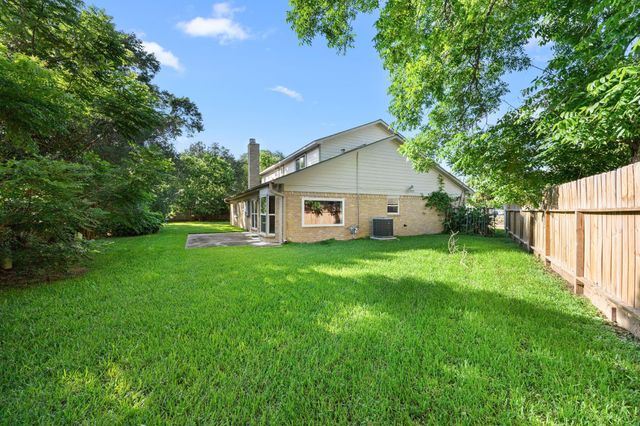 10214 Huntington View Drive, Houston, TX 77099