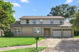 10214 Huntington View Drive, Houston, TX 77099
