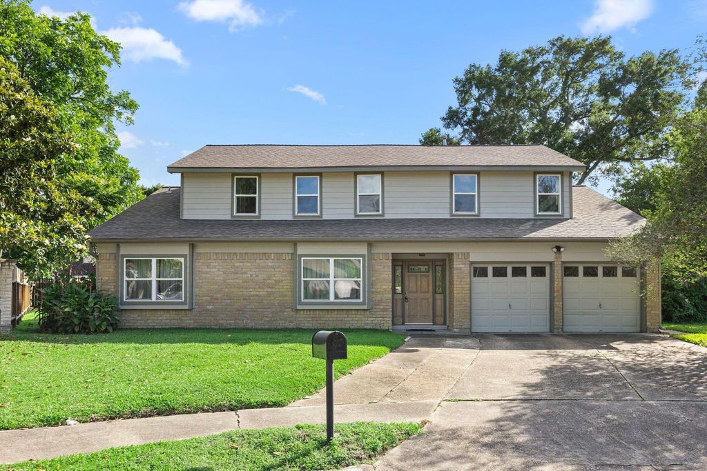 10214 Huntington View Drive, Houston, TX 77099