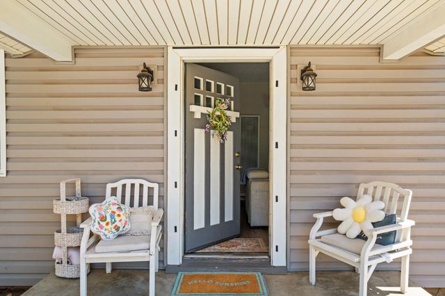 304 Sierra Blvd, Roseville, CA 95678