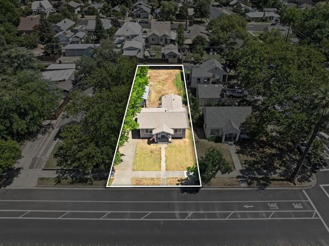 304 Sierra Blvd, Roseville, CA 95678