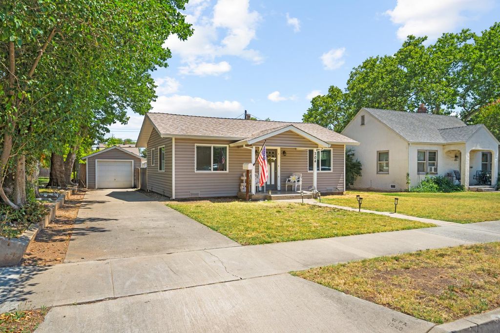 304 Sierra Blvd, Roseville, CA 95678