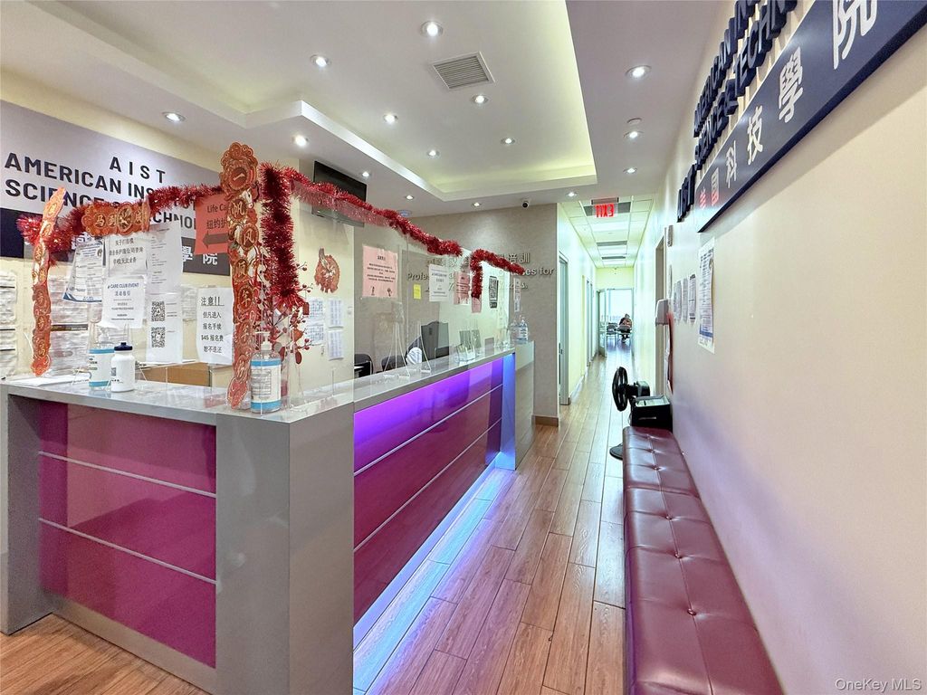 38-08 Union Street 2E, Flushing, NY 11354 — photo 4