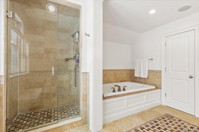 14 Eagles Bluff, Rye Brook, NY 10573