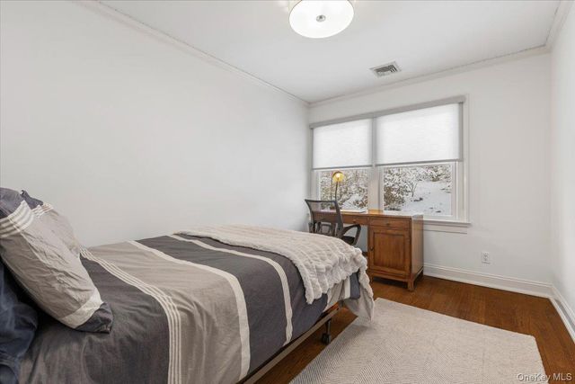 14 Eagles Bluff, Rye Brook, NY 10573