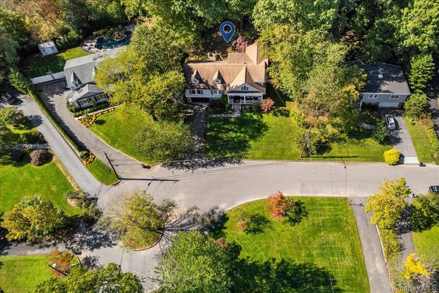 14 Eagles Bluff, Rye Brook, NY 10573