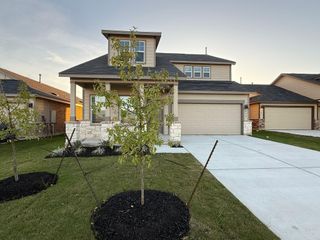 499 Avre LOOP, Kyle, TX 78640