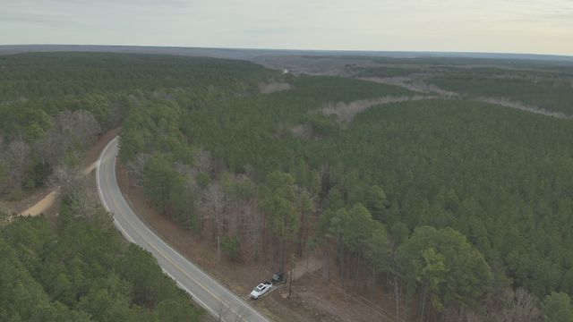 3105 Waynesboro Hwy, Hohenwald, TN 38462