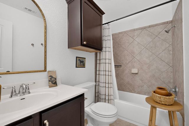 671 Tumlinson Fort WAY, Round Rock, TX 78664