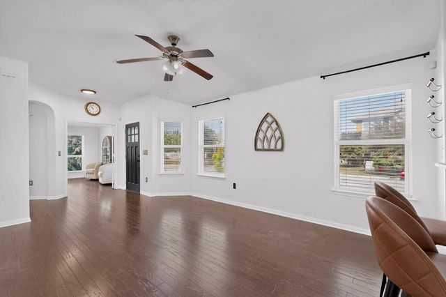 671 Tumlinson Fort WAY, Round Rock, TX 78664